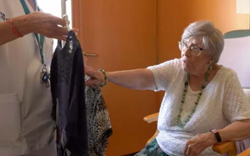 La atención centrada en la persona también es cuidar los detalles. La atención centrada en la persona también es cuidar los detalles.