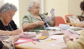 La terapia ocupacional y la gente mayor